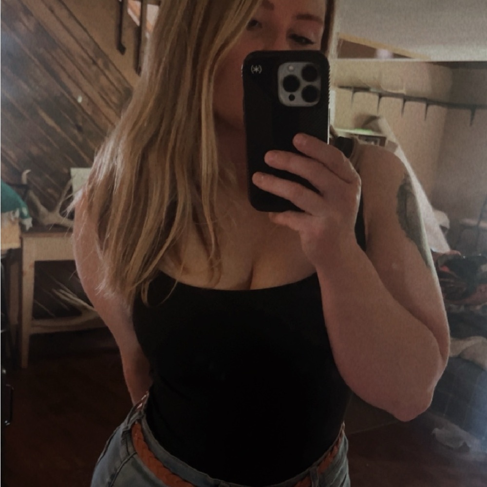 Meet your Posher, Hannah